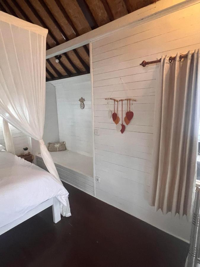 Mista Ceningan'S Beach Bungalows Previously The Kubu 221 Lembongan Extérieur photo