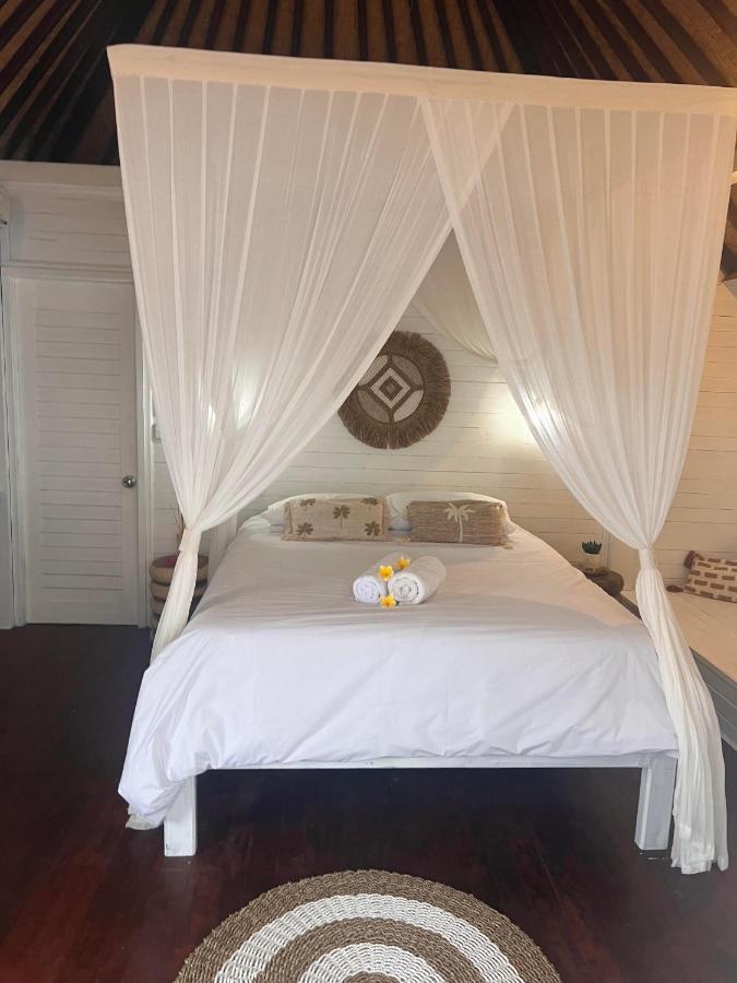 Mista Ceningan'S Beach Bungalows Previously The Kubu 221 Lembongan Extérieur photo